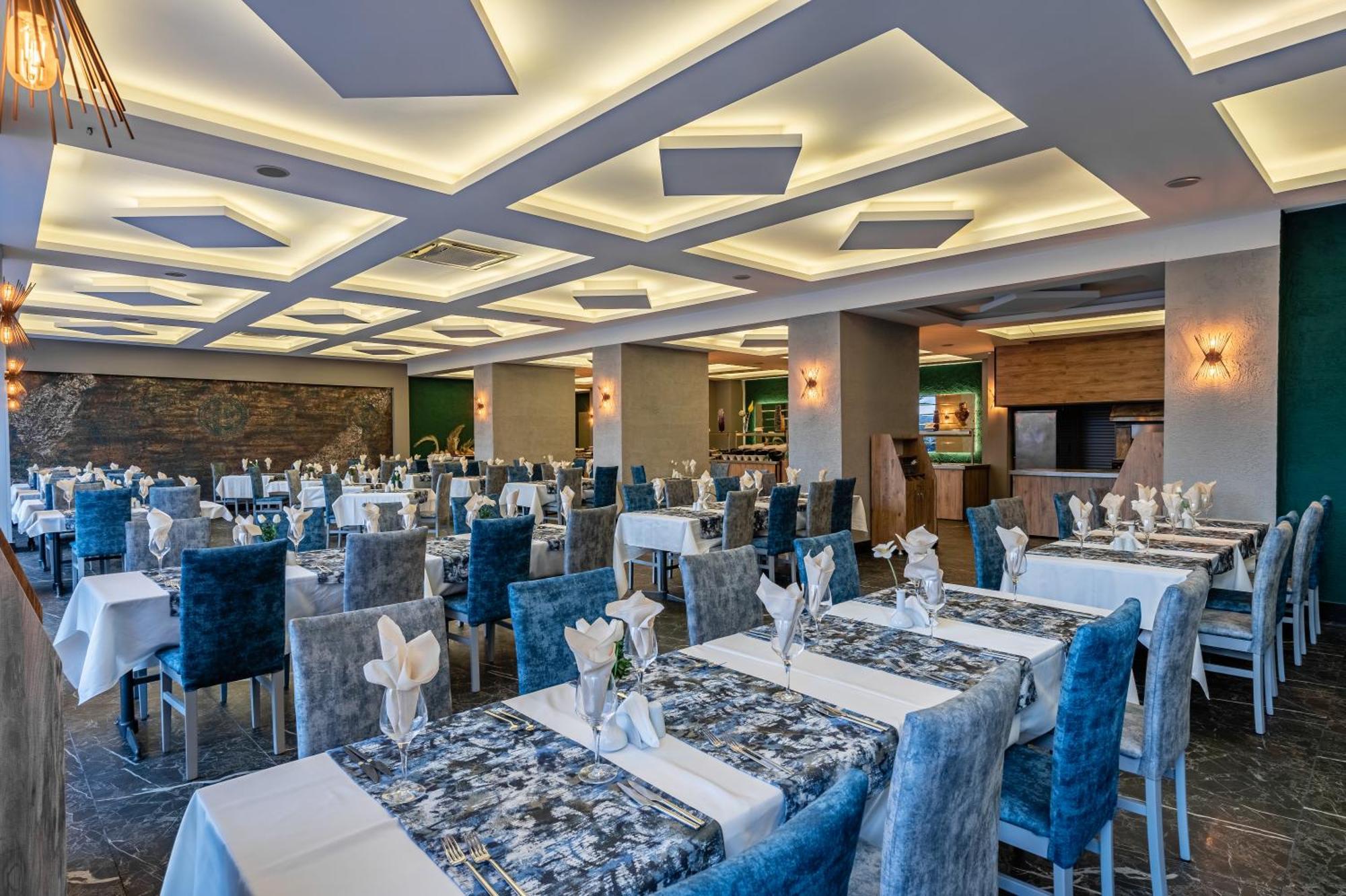 Odelia Resort Hotel 쿠사다시 외부 사진