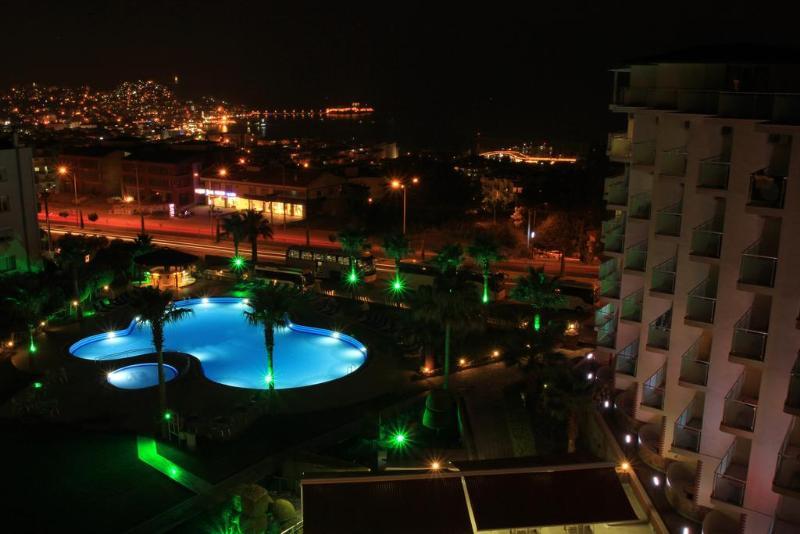 Odelia Resort Hotel 쿠사다시 외부 사진